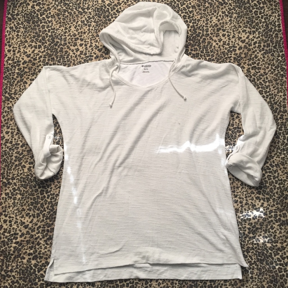 🔵3/$10🔵 White Columbia Hooded Tunic.
